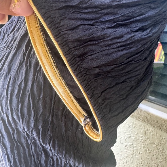 Sand Dollars Black and Gold Elastic Waist Romper - Picture 6 of 9